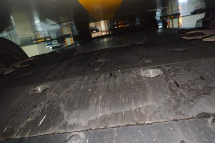 Used Nio ES8 2023 75 kWh Chassis Front