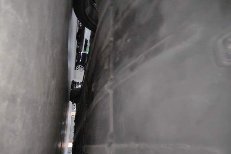 Used Nio ES8 2023 75 kWh Chassis Rear
