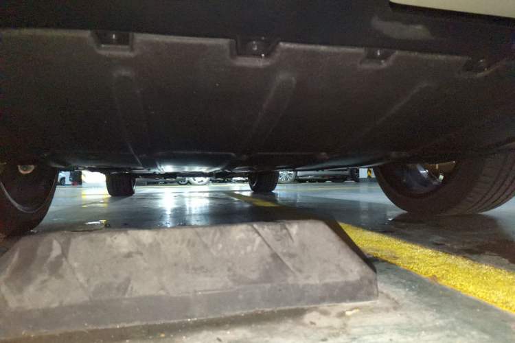 Used Nio ES8 2023 100kWh Signature Edition Chassis Rear