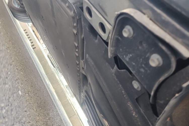 Used Nio ES8 2023 75 kWh Chassis Rear Left