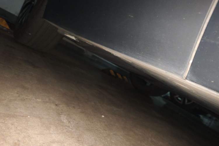 Used Nio ES8 2023 75 kWh Executive Edition Chassis Rear Right