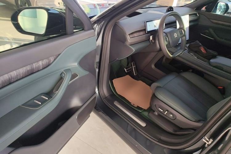 Used Nio ES8 2023 100kWh Signature Edition Driver Seat