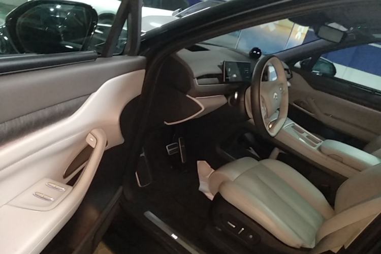 Used Nio ES8 2023 100kWh Driver Seat