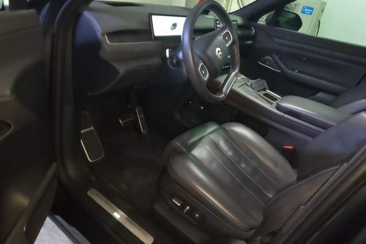 Used Nio ES8 2023 100kWh Signature Edition Driver Seat