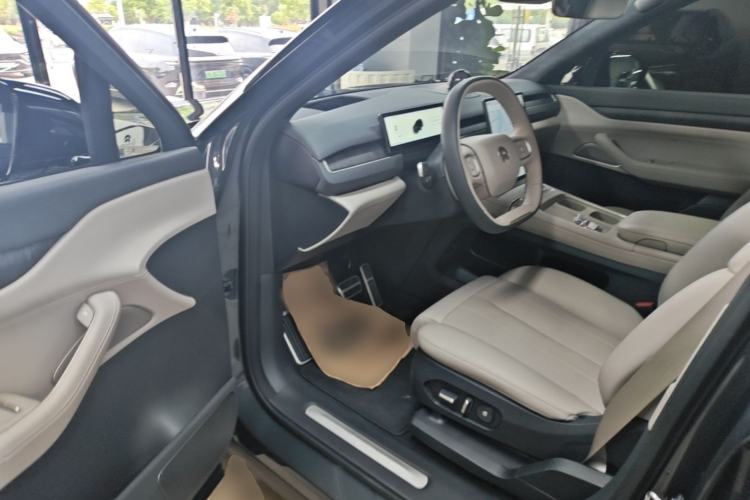 Used Nio ES8 2023 100kWh Signature Edition Driver Seat