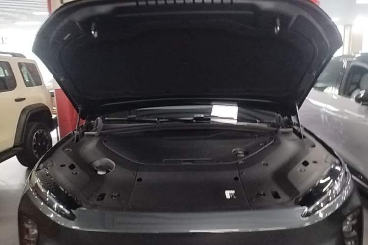 Used Nio ES8 2023 100kWh Signature Edition Engine Bay