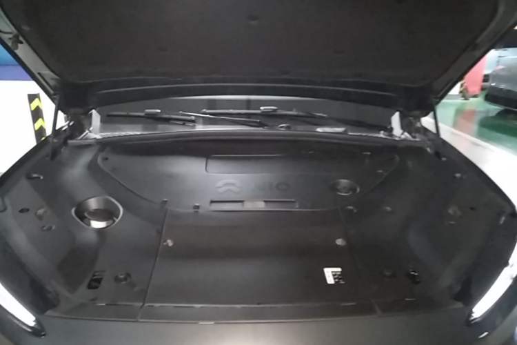 Used Nio ES8 2023 100kWh Engine Bay