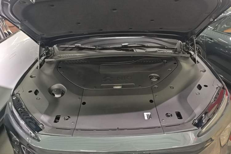 Used Nio ES8 2023 75 kWh Engine Bay