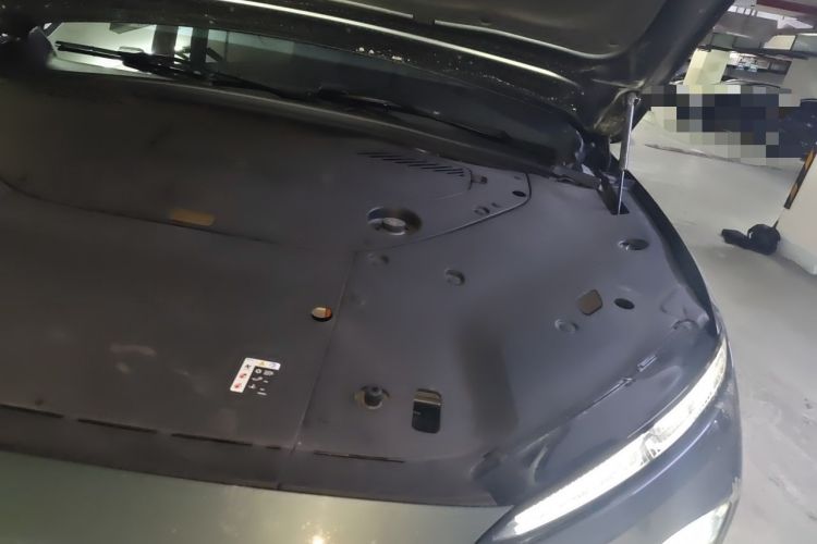 Used Nio ES8 2023 100kWh Signature Edition Engine Bay Left
