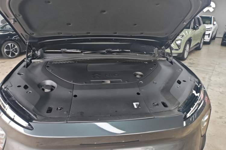 Used Nio ES8 2023 75 kWh Executive Edition Engine Bay