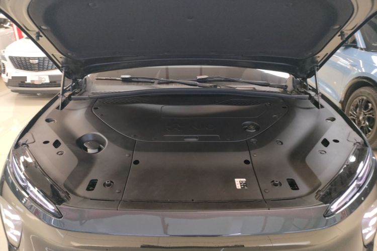 Used Nio ES8 2023 75 kWh Engine Bay