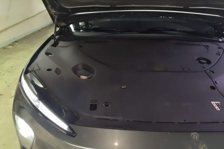 Used Nio ES8 2023 100kWh Signature Edition Engine Bay Right