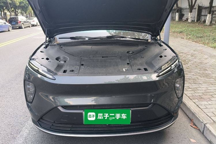 Used Nio ES8 2023 75 kWh Engine Bay