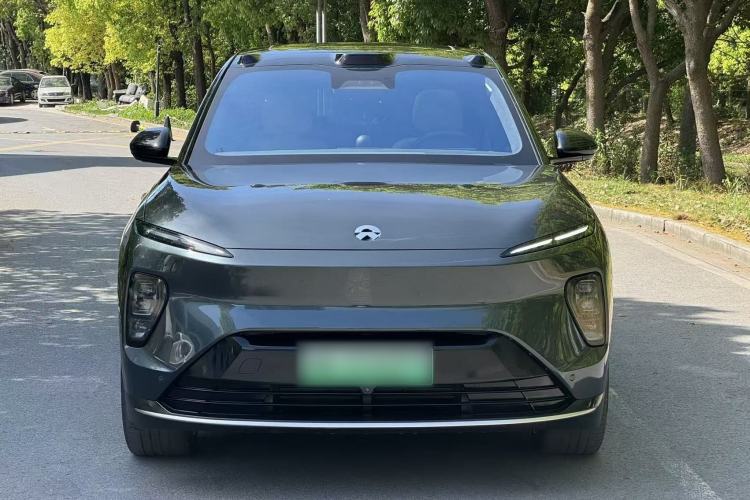 Used Nio ES8 2023 100kWh Signature Edition Exterior 1