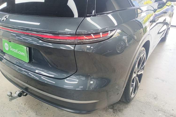 Used Nio ES8 2023 100kWh Signature Edition Exterior 3