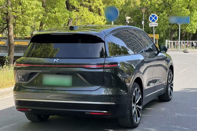 Used Nio ES8 2023 100kWh Signature Edition Exterior 3