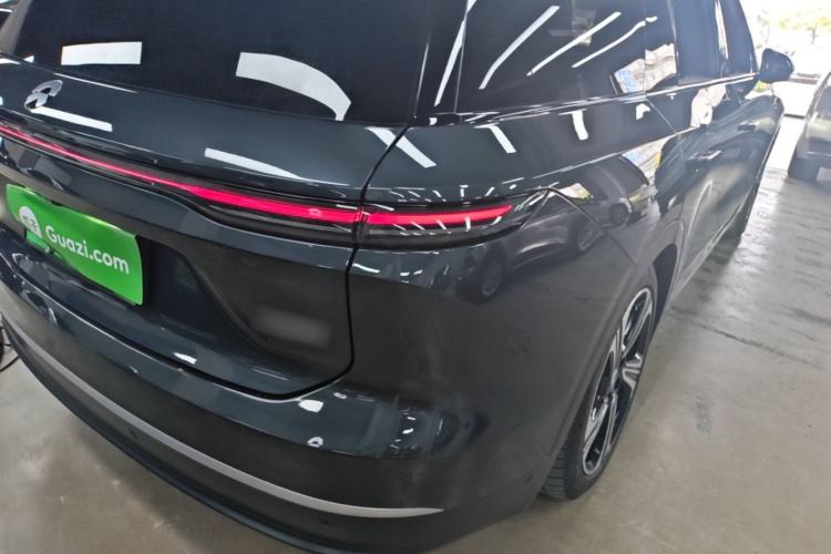 Used Nio ES8 2023 75 kWh Exterior 3