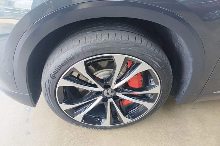 Used Nio ES8 2023 100kWh Signature Edition Exterior 4