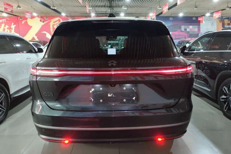 Used Nio ES8 2023 75 kWh Executive Edition Exterior 4