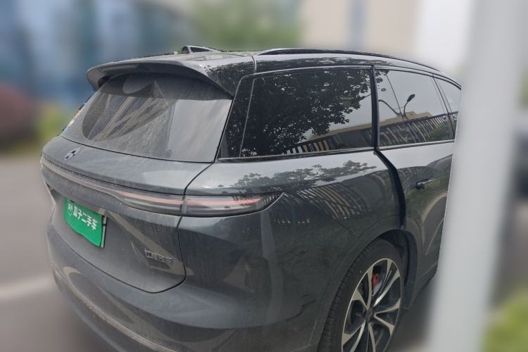 Used Nio ES8 2023 100kWh Signature Edition Exterior 5