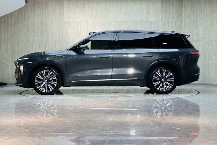 Used Nio ES8 2023 75 kWh Executive Edition Exterior 6