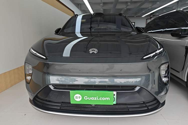 Used Nio ES8 2023 75 kWh Executive Edition Front