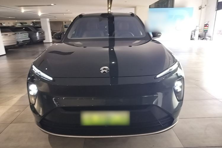 Used Nio ES8 2023 75 kWh Front