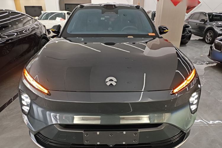 Used Nio ES8 2023 75 kWh Executive Edition Front