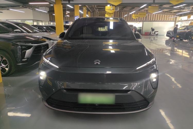 Used Nio ES8 2023 75 kWh Executive Edition Front