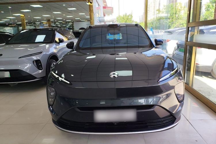 Used Nio ES8 2023 75 kWh Front