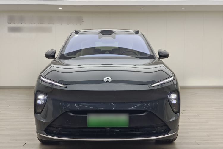 Used Nio ES8 2023 75 kWh Front