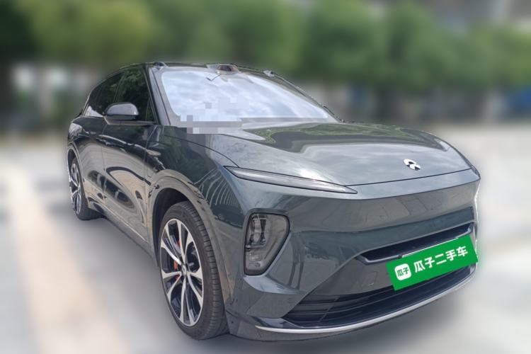 Used Nio ES8 2023 75 kWh Executive Edition Front Right 45 Deg