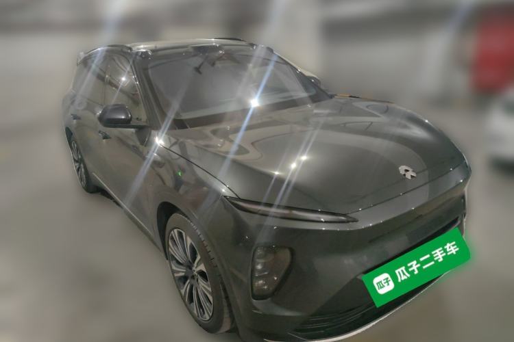 Used Nio ES8 2023 75 kWh Front Right 45 Deg