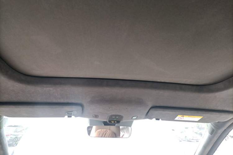 Used Nio ES8 2023 75 kWh Executive Edition Headliner