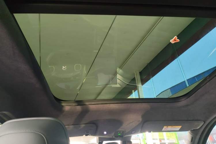 Used Nio ES8 2023 100kWh Signature Edition Headliner