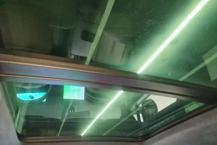 Used Nio ES8 2023 75 kWh Executive Edition Headliner