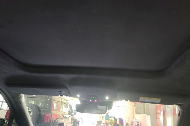 Used Nio ES8 2023 75 kWh Headliner