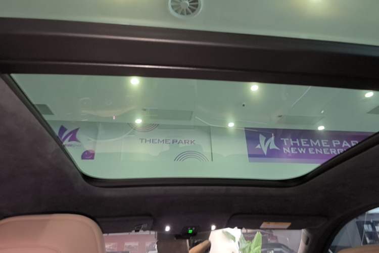 Used Nio ES8 2023 75 kWh Executive Edition Headliner