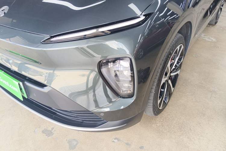 Used Nio ES8 2023 100kWh Signature Edition Left Front Headlight