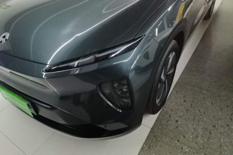 Used Nio ES8 2023 75 kWh Executive Edition Left Front Headlight