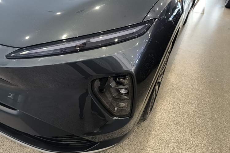 Used Nio ES8 2023 75 kWh Executive Edition Left Front Headlight