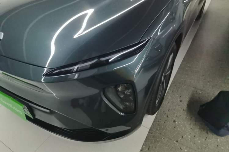 Used Nio ES8 2023 75 kWh Executive Edition Left Front Headlight