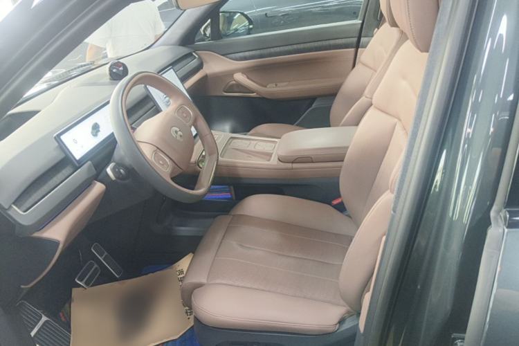 Used Nio ES8 2023 100kWh Left Front Seat