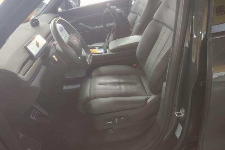 Used Nio ES8 2023 100kWh Signature Edition Left Front Seat