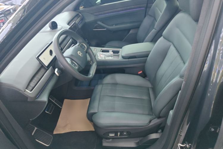 Used Nio ES8 2023 100kWh Signature Edition Left Front Seat