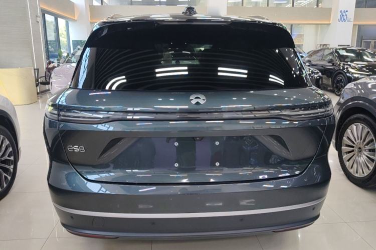 Used Nio ES8 2023 100kWh Signature Edition Rear