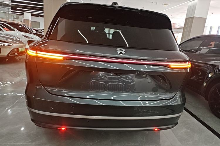 Used Nio ES8 2023 75 kWh Executive Edition Rear
