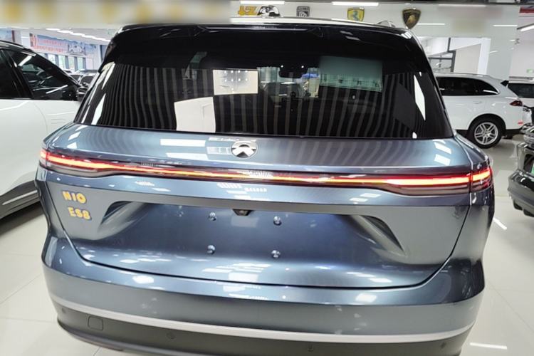 Used Nio ES8 2023 75 kWh Rear
