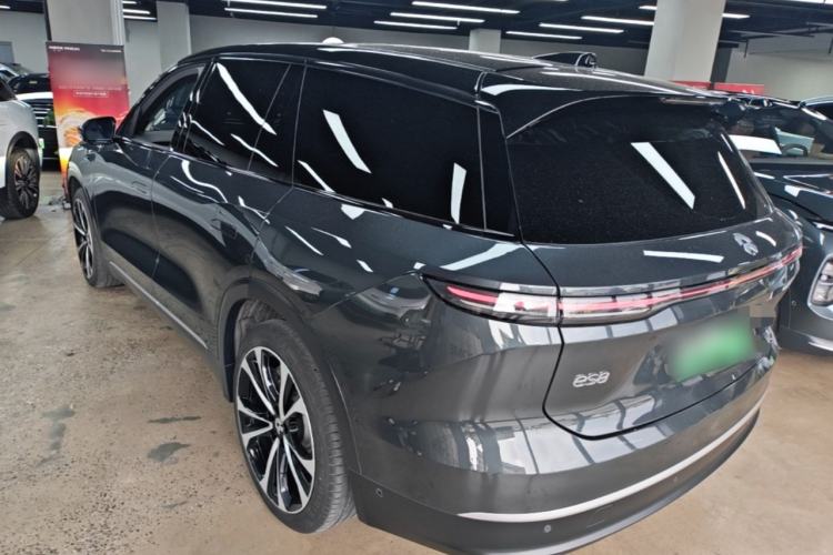 Used Nio ES8 2023 100kWh Signature Edition Rear Left 45 Deg