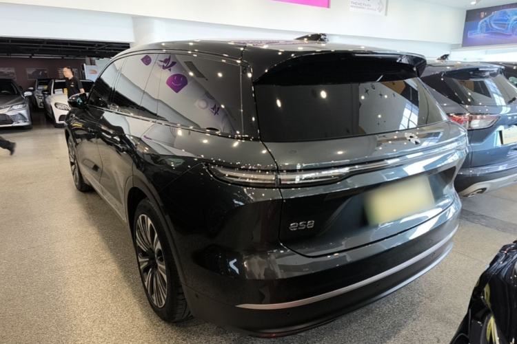 Used Nio ES8 2023 75 kWh Executive Edition Rear Left 45 Deg
